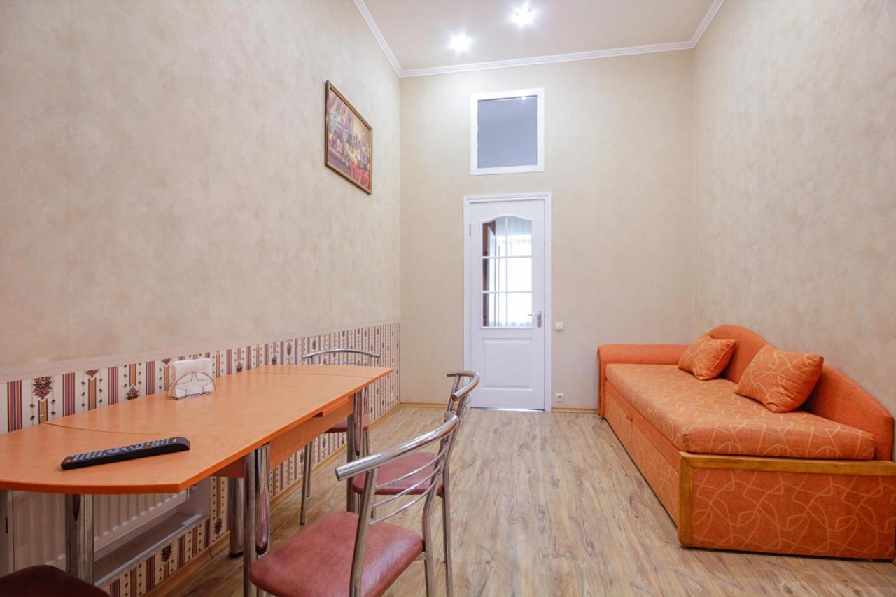 Pushkinskaya 14 Aparts Apartamento Odesa Exterior foto