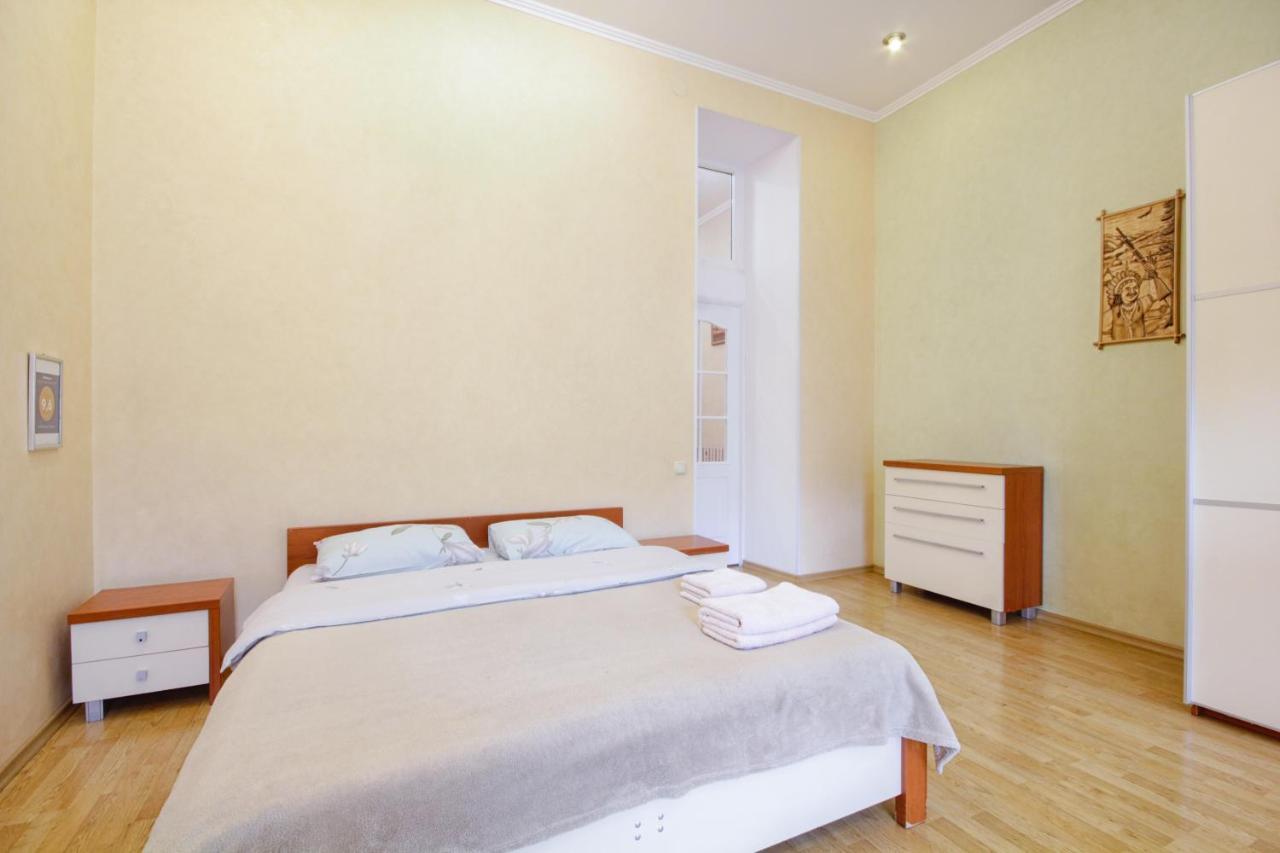Pushkinskaya 14 Aparts Apartamento Odesa Exterior foto